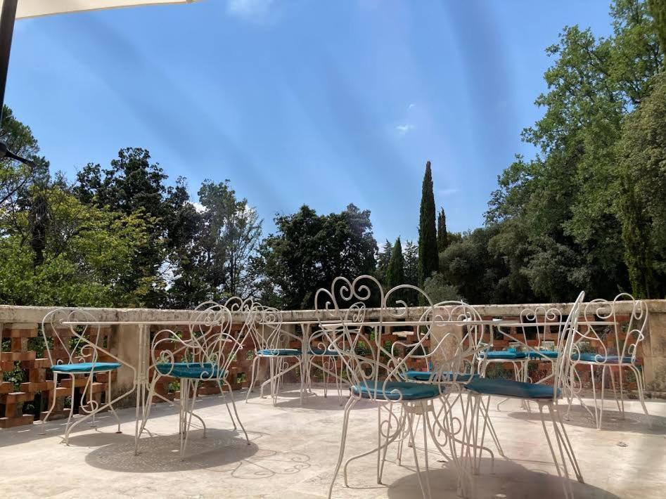 Les Horizons - Spa-Jacuzzi - Massage- Sauna - 4 Saisons - Piscine Chauffee Toute L'Annee - 800M Centre Ville ניונס מראה חיצוני תמונה