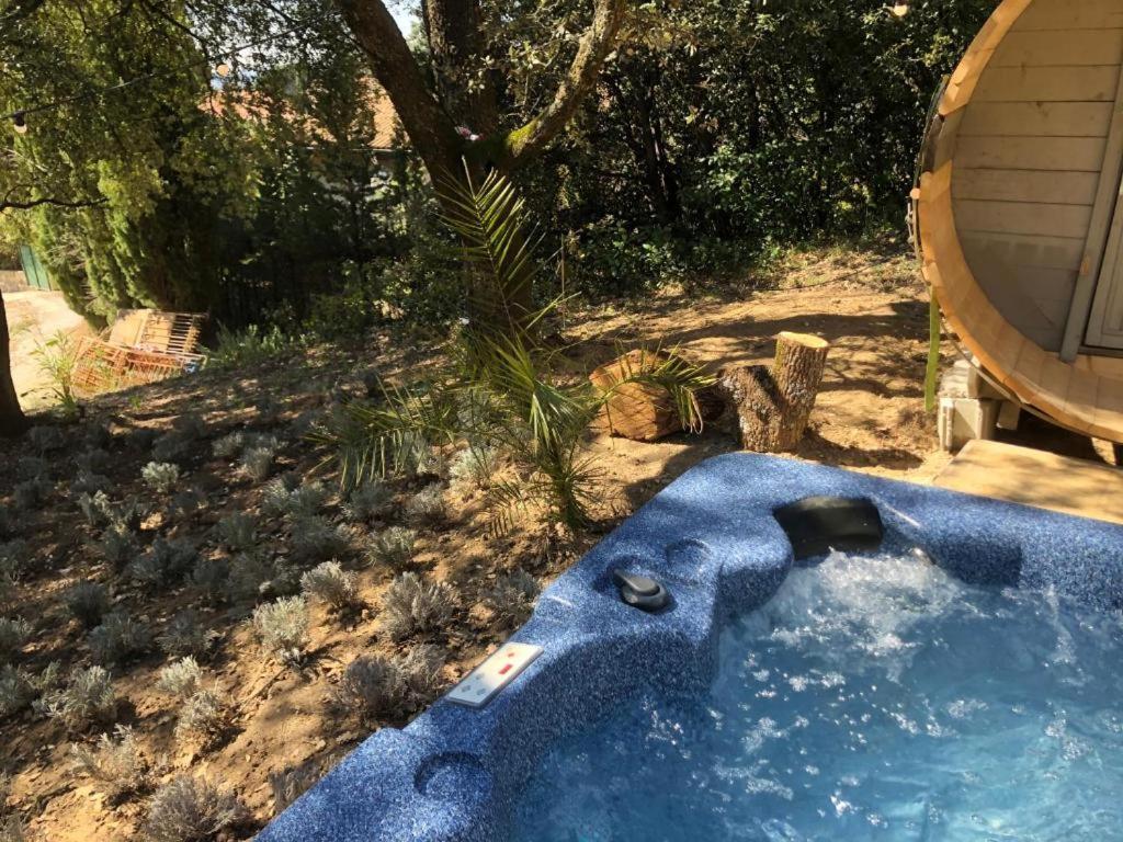 Les Horizons - Spa-Jacuzzi - Massage- Sauna - 4 Saisons - Piscine Chauffee Toute L'Annee - 800M Centre Ville ניונס מראה חיצוני תמונה